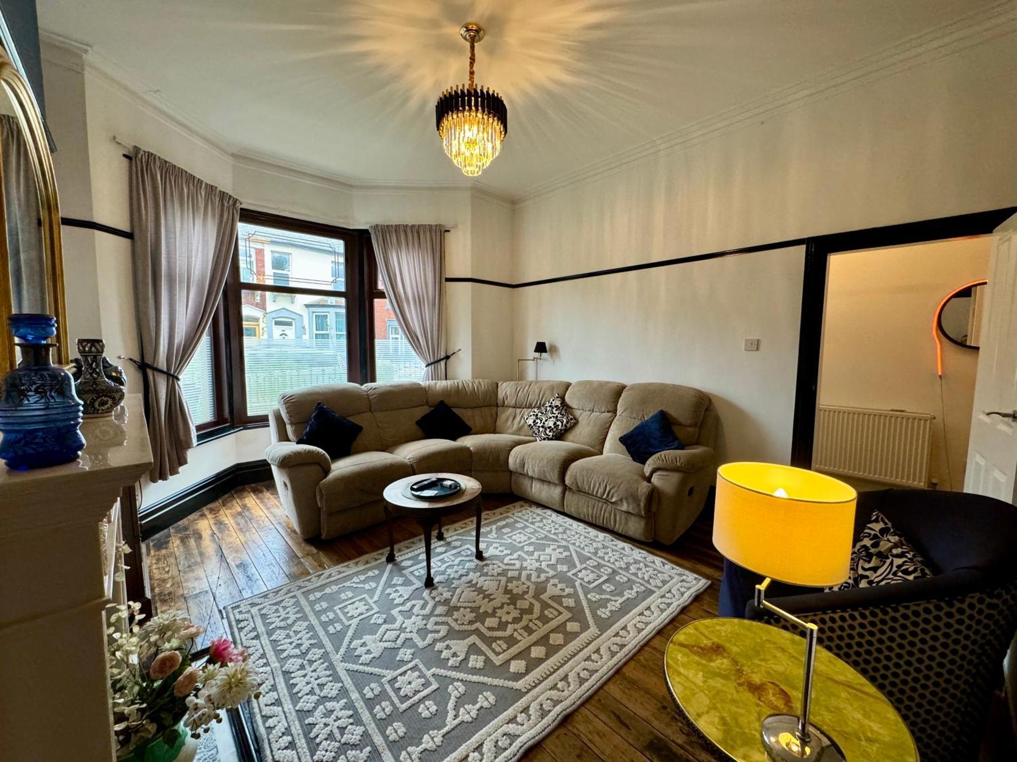 Quirky House 黑潭 外观 照片